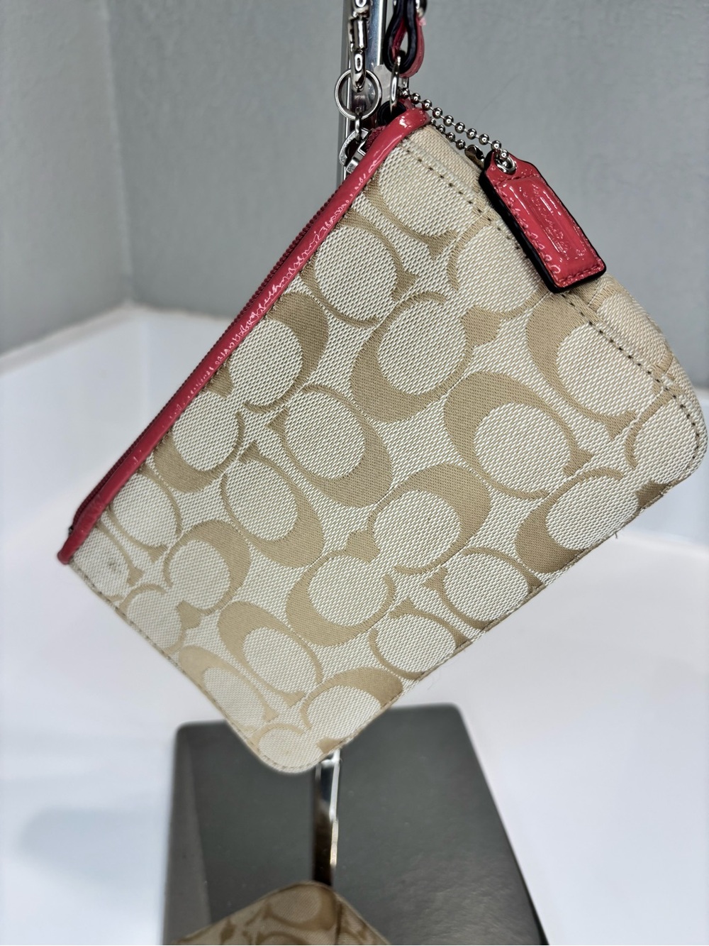 Coach Beige Signature Canvas Wristlet with Suede Pink Floral Appliques - Picture 4 of 11